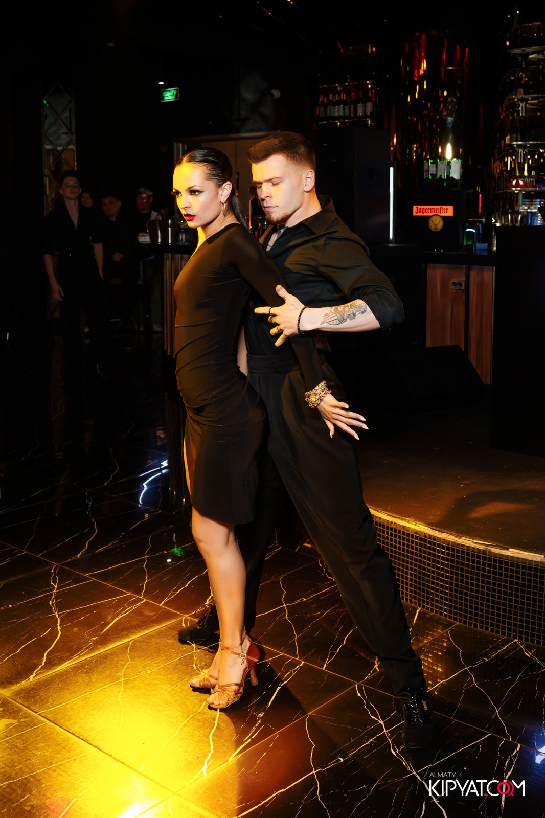 MOOD KARAOKE & TERRACE. КИПЯТКОМ АЛМАТЫ!