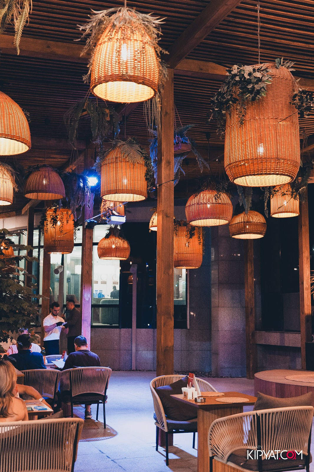 BBQ PARTY B MILDOM TERRACE. КИПЯТКОМ АЛМАТЫ!