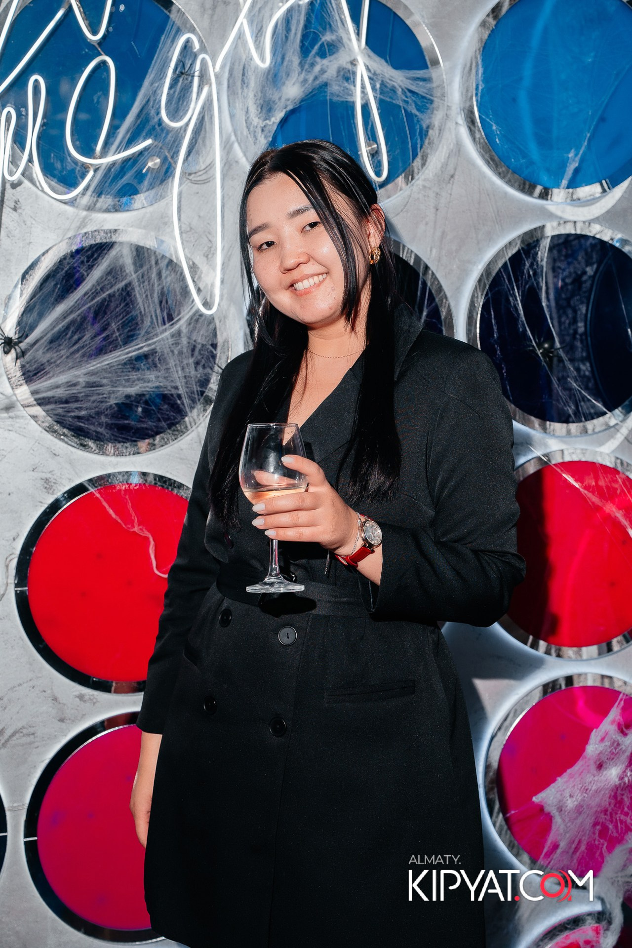 УХО И МЕДВЕДЬ НА ГАГАРИНА. КИПЯТКОМ АЛМАТЫ!