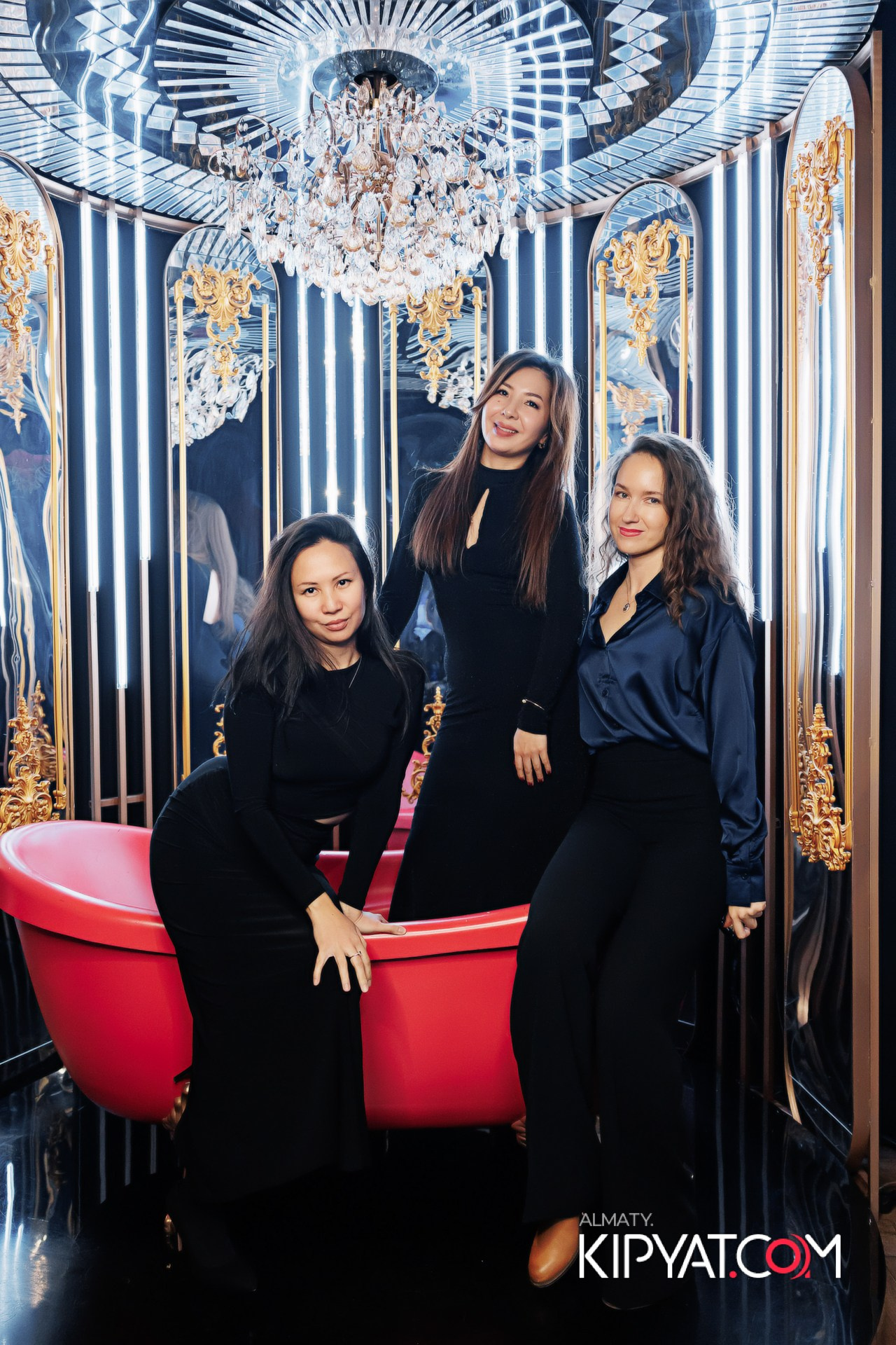 ЗАЯ, НА БИС. КИПЯТКОМ АЛМАТЫ!