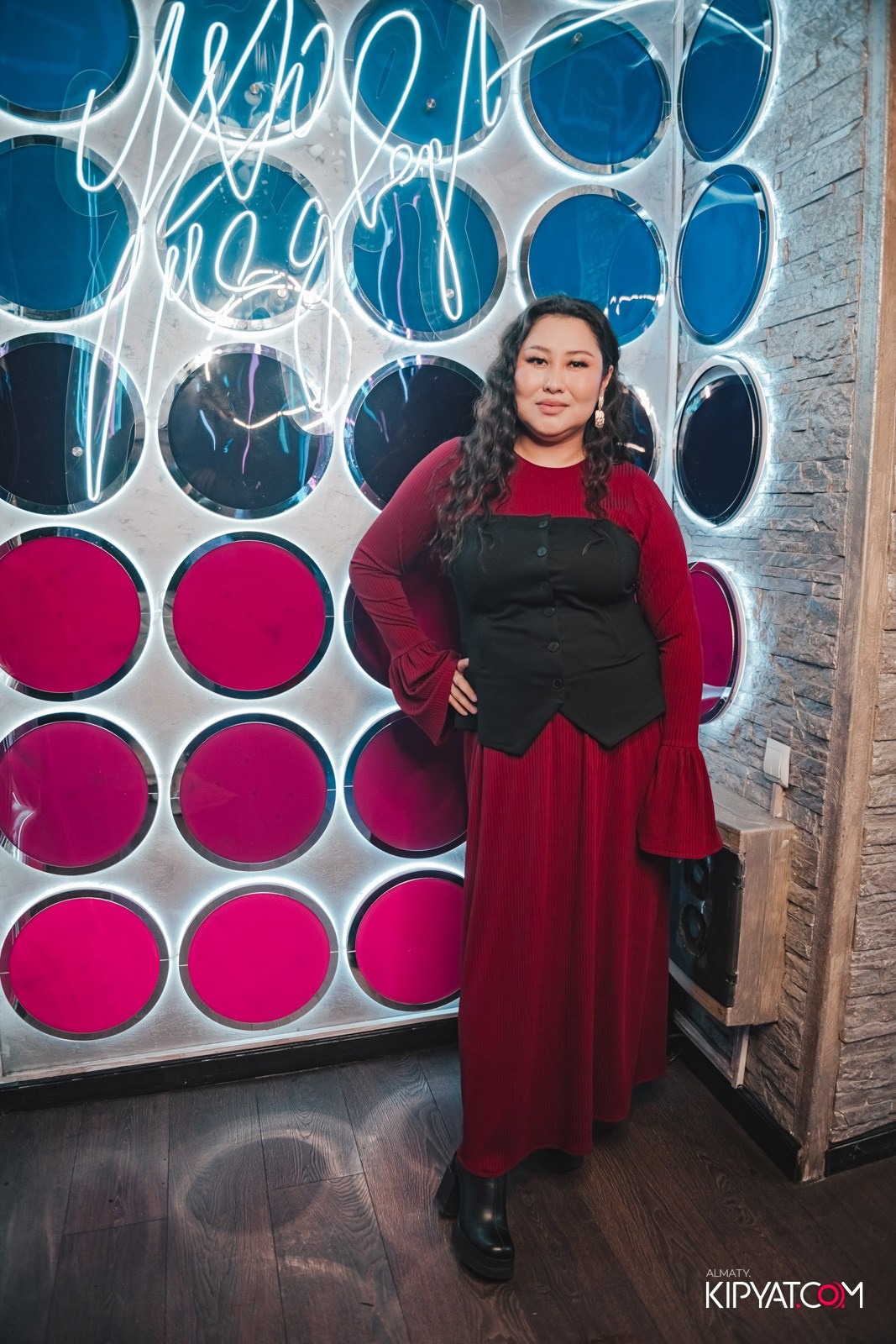 УХО И МЕДВЕДЬ НА ГАГАРИНА. КИПЯТКОМ АЛМАТЫ!