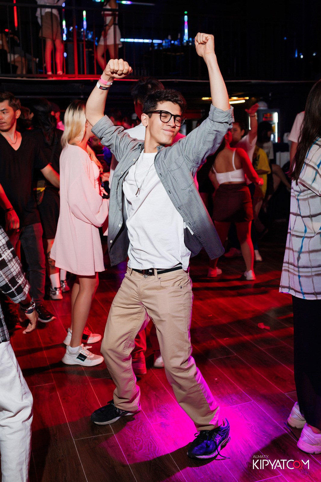 ОТКРЫТИЕ НОЧНОГО КЛУБА ICON. КИПЯТКОМ АЛМАТЫ!