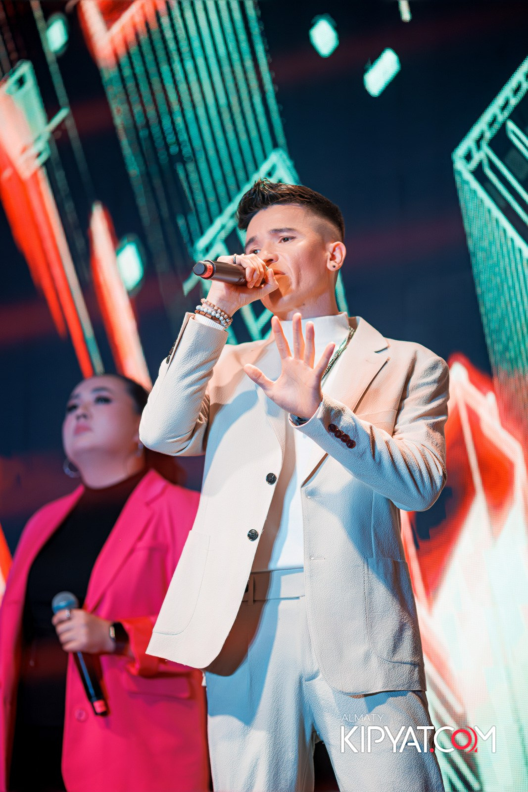 SANTA BARBARA — МЮЗИКЛ ДЖУЛИЯ. КИПЯТКОМ АЛМАТЫ!