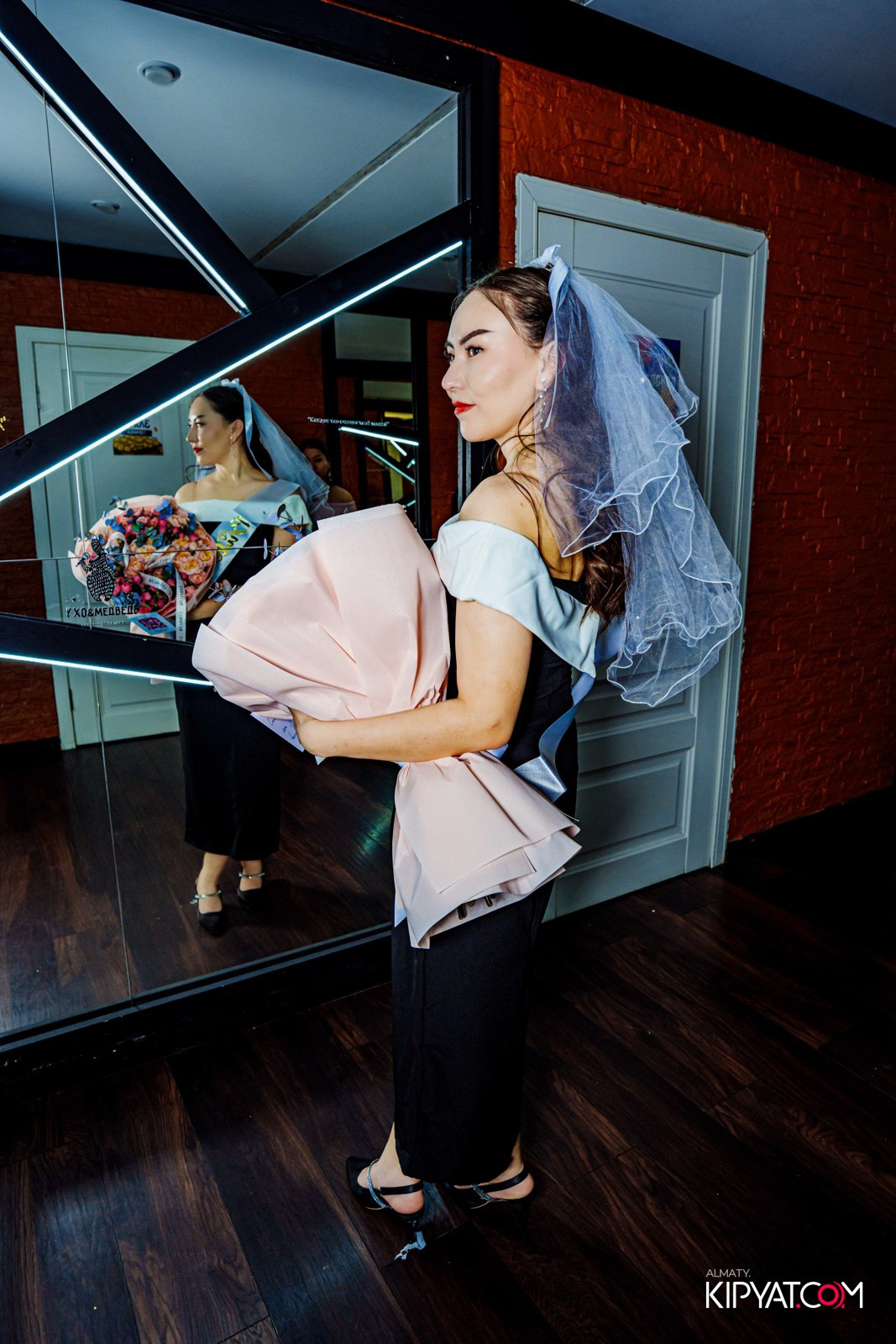 УХО И МЕДВЕДЬ НА САИНА. КИПЯТКОМ АЛМАТЫ!