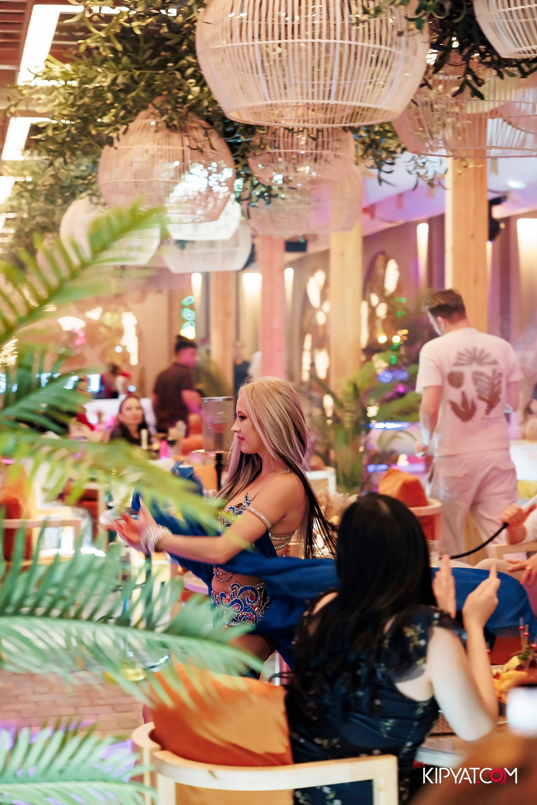 SAHARA ASIAN MIX RESTAURANT. КИПЯТКОМ АЛМАТЫ! Фотосъемка мероприятий в Алматы