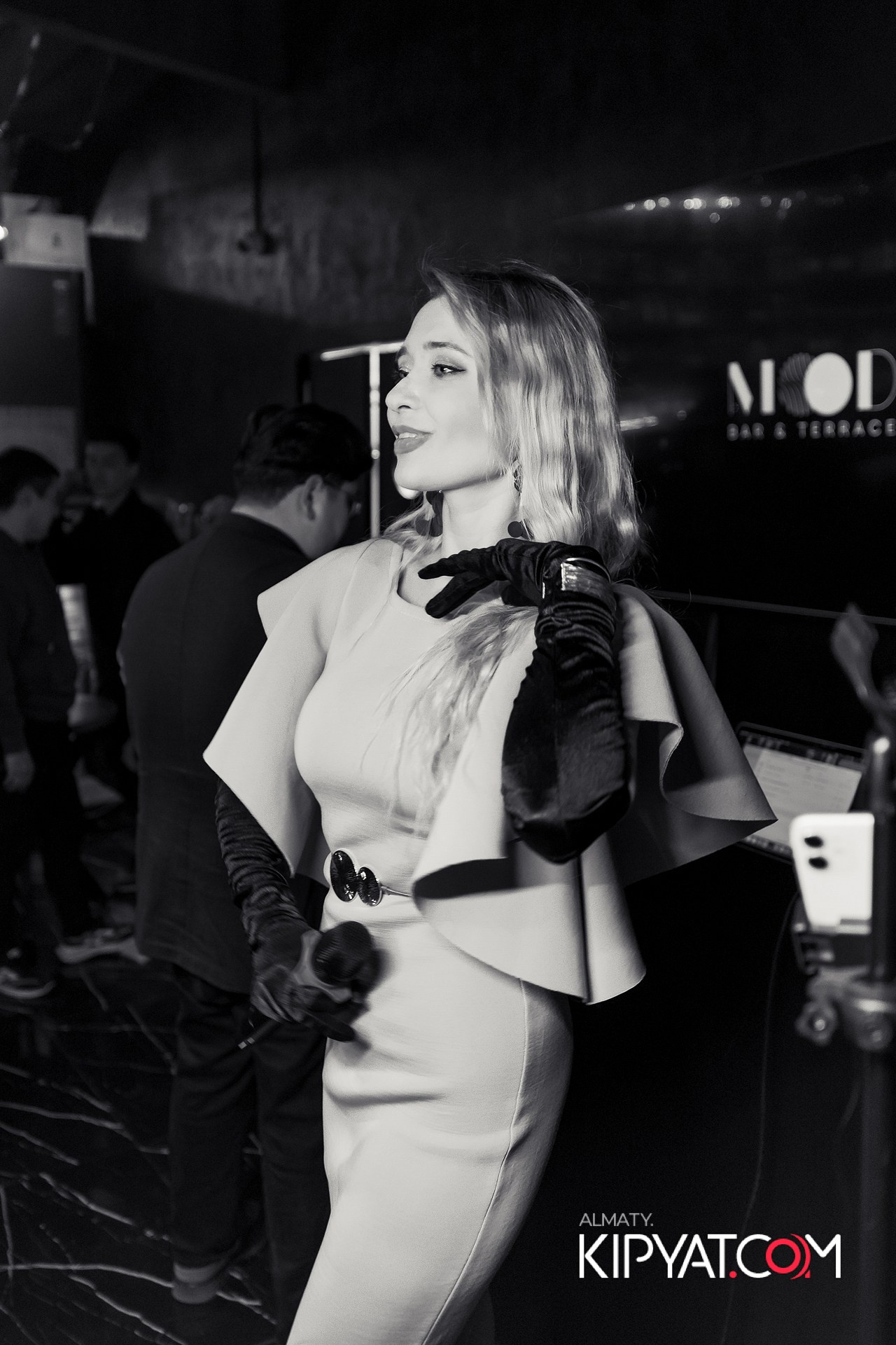 MOOD KARAOKE & TERRACE. КИПЯТКОМ АЛМАТЫ!