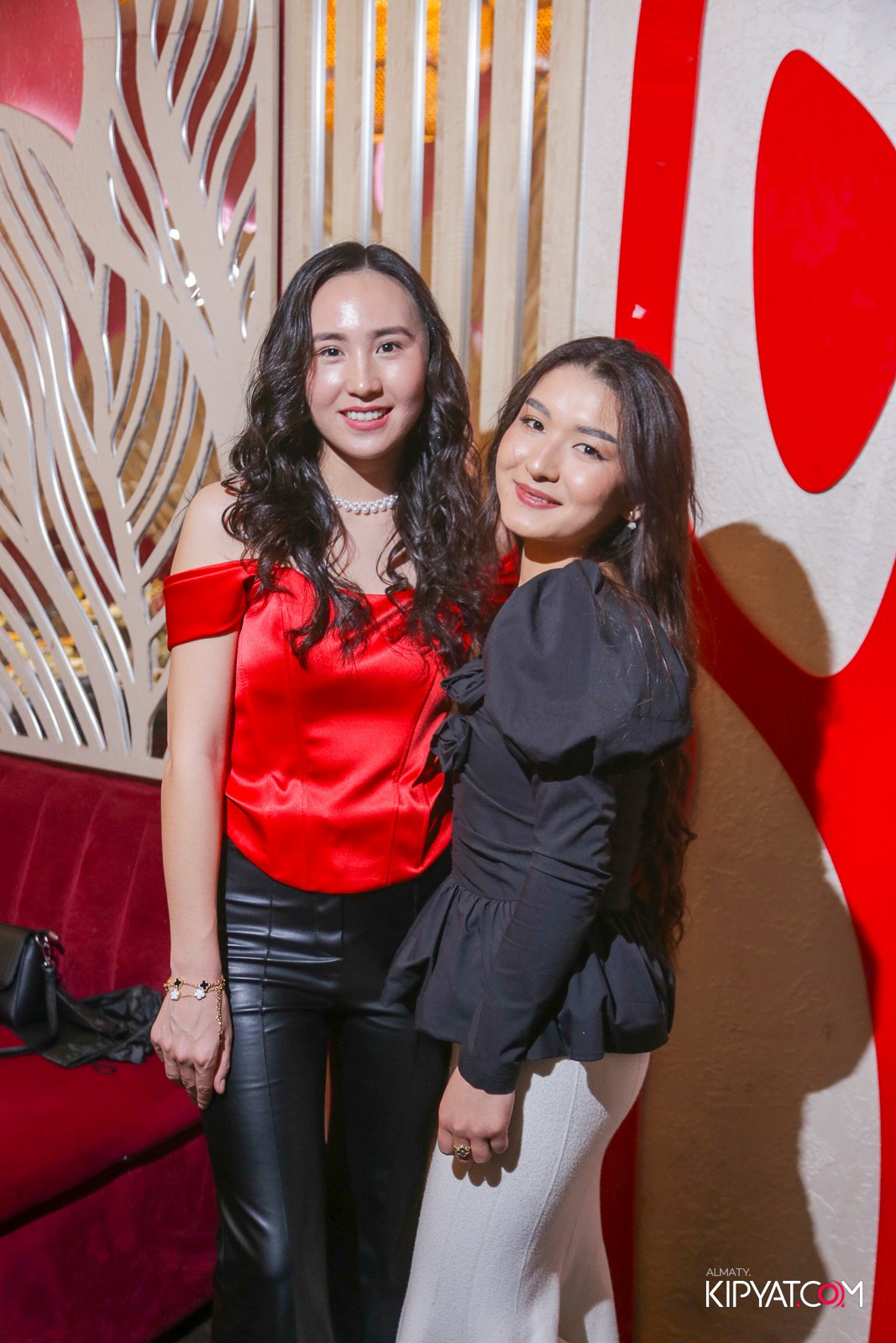 УХО И МЕДВЕДЬ НА САИНА. КИПЯТКОМ АЛМАТЫ! Фотосъемка мероприятий в Алматы