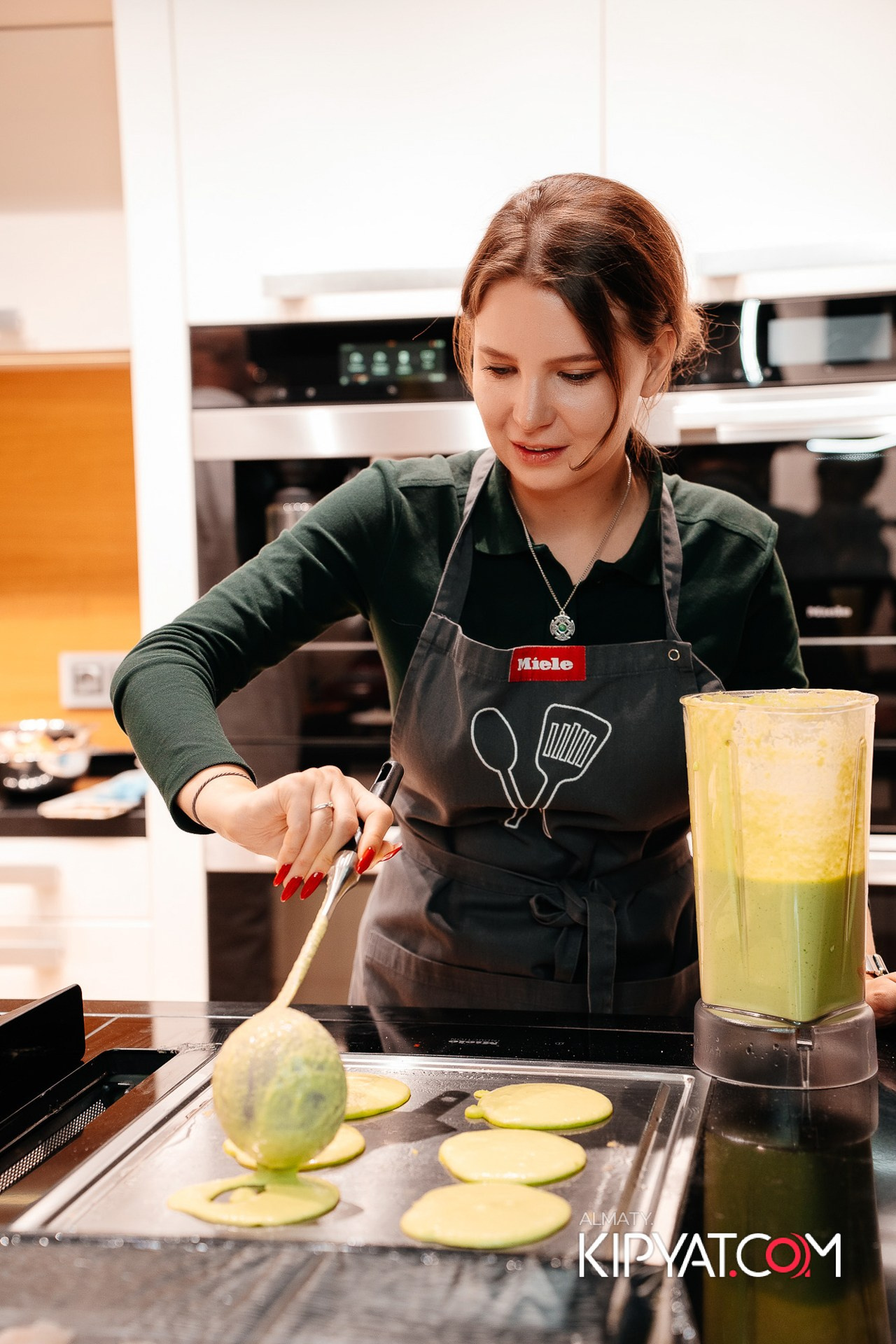 Miele. КИПЯТКОМ АЛМАТЫ! Фотосъемка мероприятий в Алматы