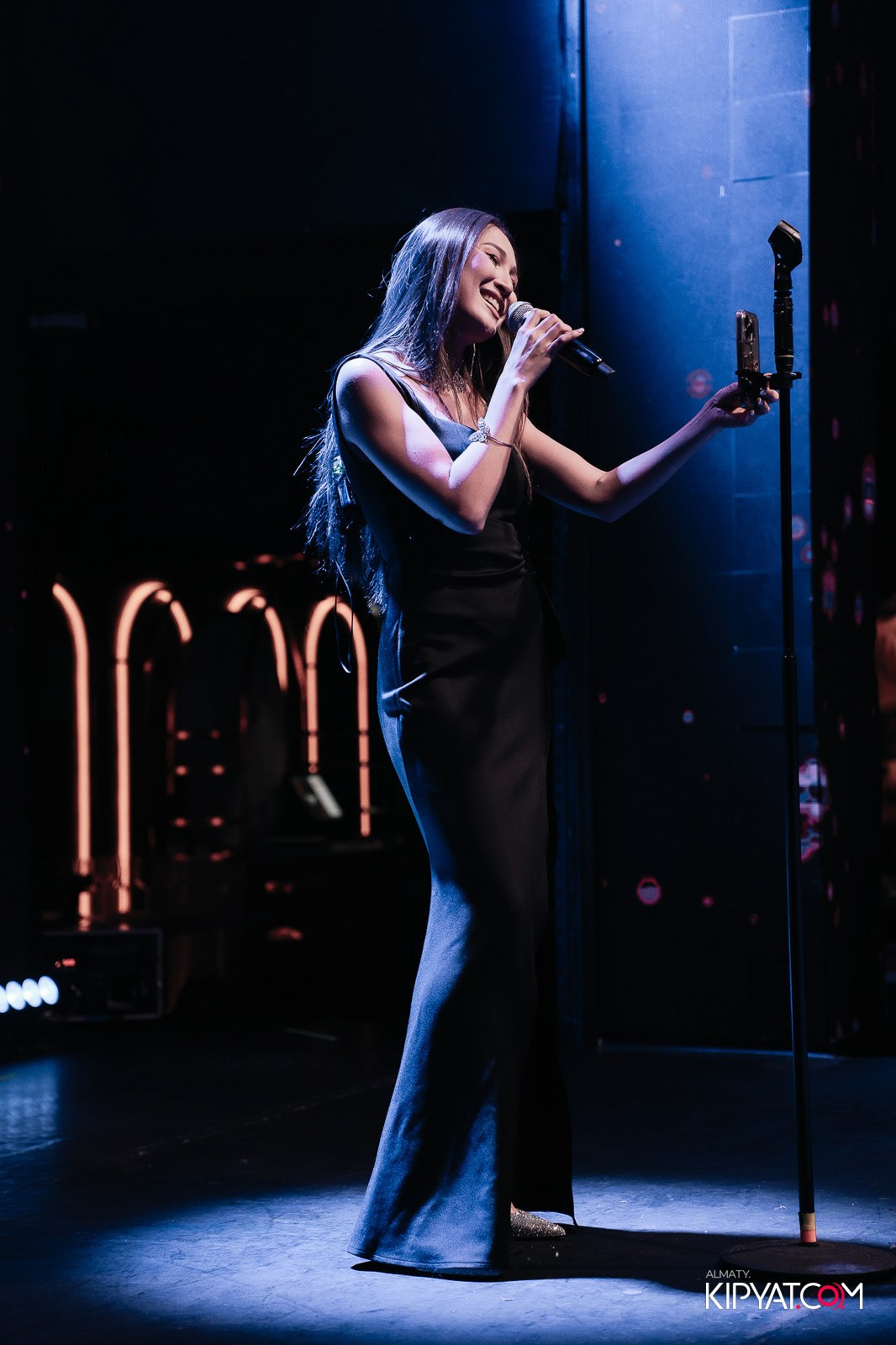 QUEEN. КИПЯТКОМ АЛМАТЫ!