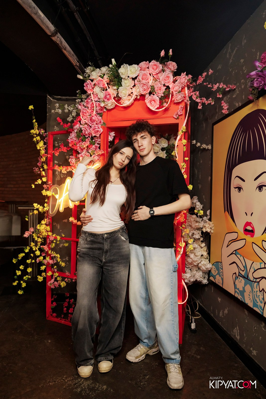 МУЗЫКАЛЬНОЕ ЛОТО В HIT RETRO. КИПЯТКОМ АЛМАТЫ! Фотосъемка мероприятий в Алматы