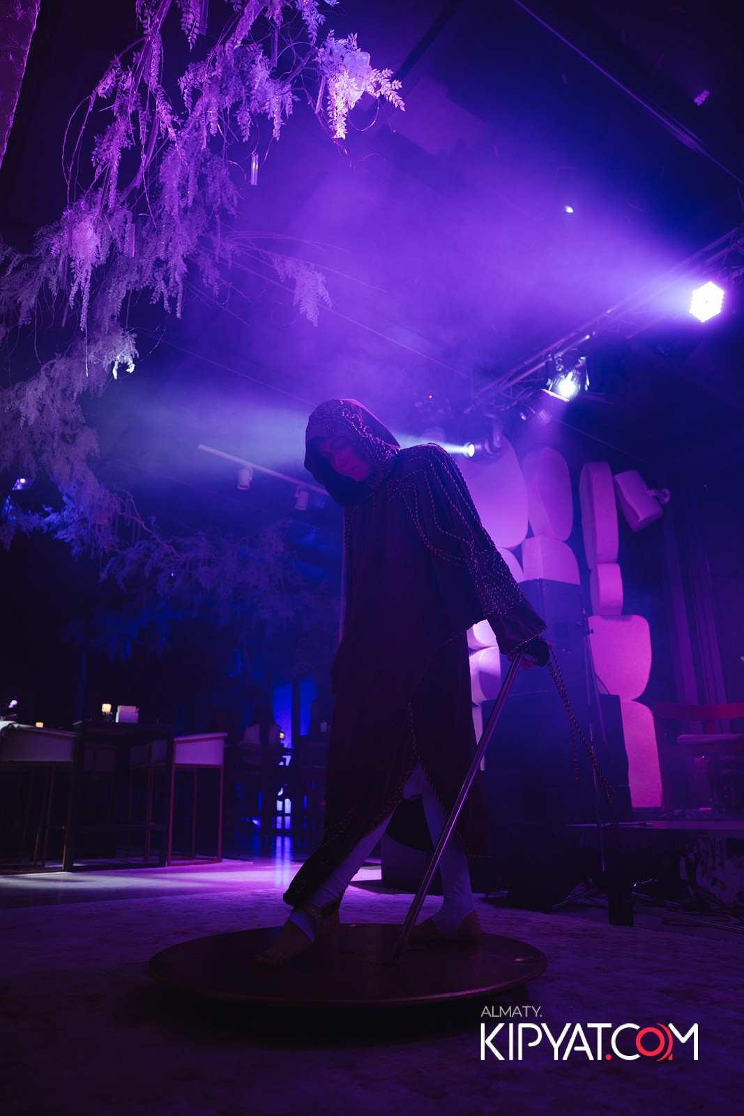 EDEN BAR & RESTAURANT. КИПЯТКОМ АЛМАТЫ!