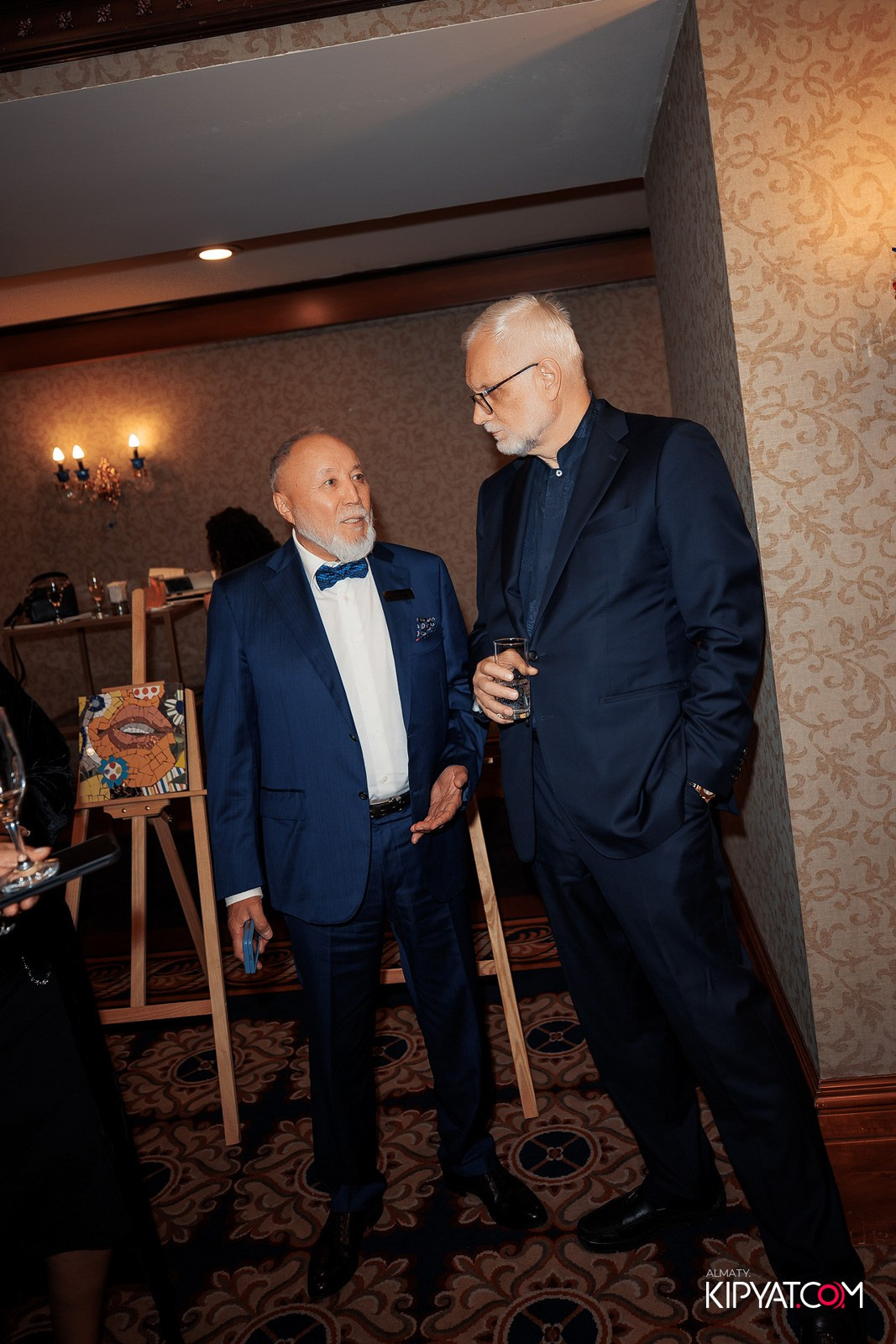 БЛАГОТВОРИТЕЛЬНЫЙ УЖИН В ЧЕСТЬ 30-ЛЕТИЯ ROTARY CLUB OF ALMATY. КИПЯТКОМ АЛМАТЫ!