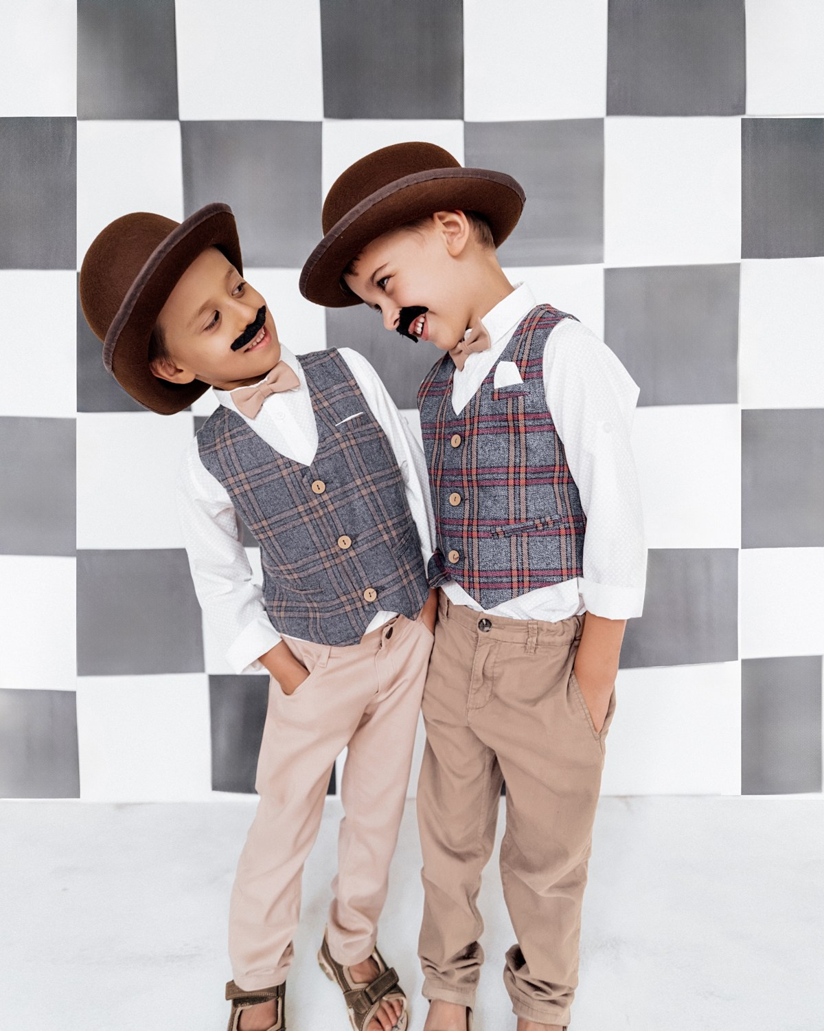 ELISHA AND VITIA. Светлана Ламм