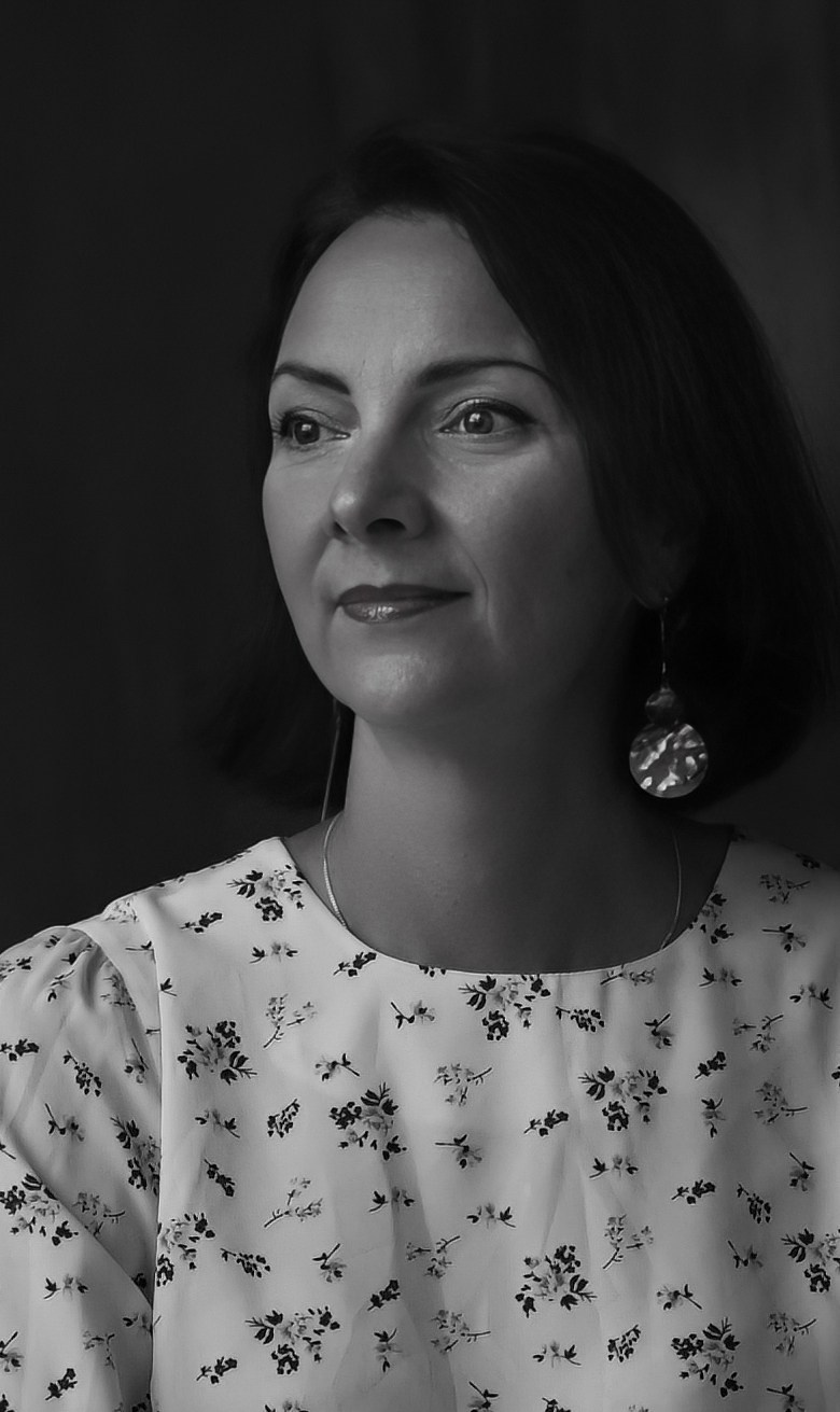 Женская фотосессия в студии с песком. Портретный фотограф в Москве Казьмина Олеся