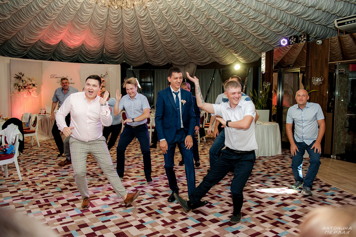 Дмитрий + Кристина. Иркутск. Фотограф Антонина Первая. Свадьбы, семейные и индивидуальные