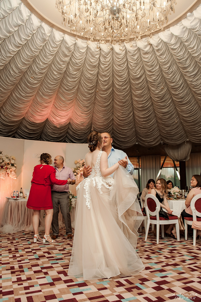 Дмитрий + Кристина. Иркутск. Фотограф Антонина Первая. Свадьбы, семейные и индивидуальные