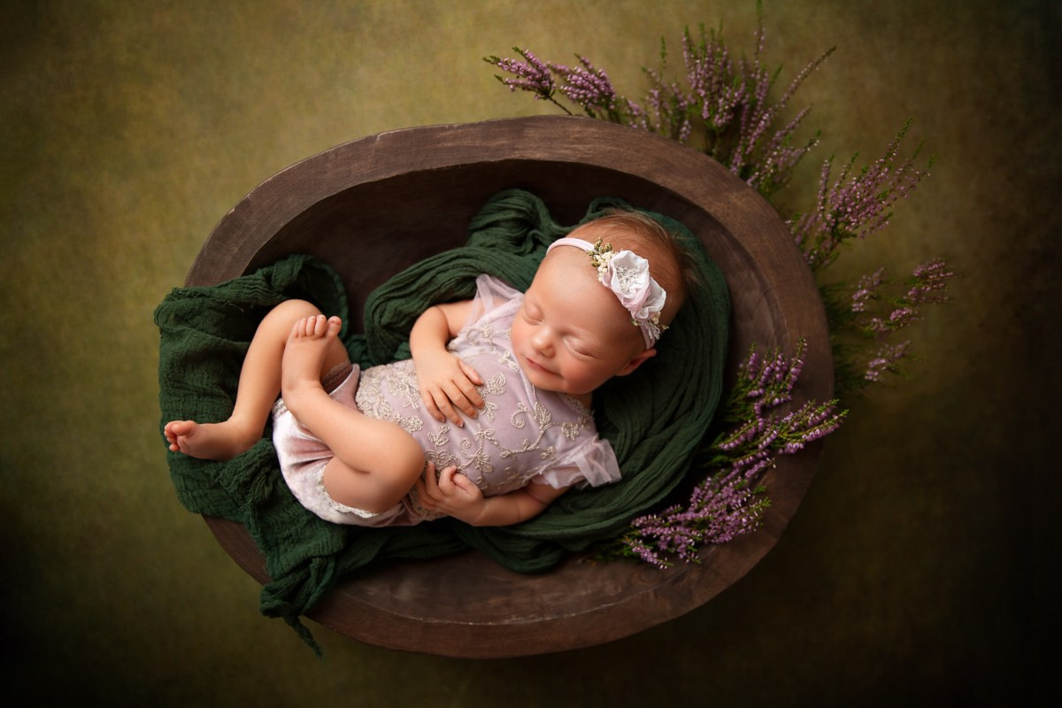 Чаша. Фотограф новорожденных, семейный фотограф в Санкт-Петербурге