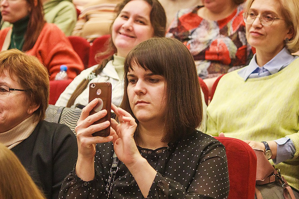 Стендап Ольги Савельевой «Всё обязательно наладится». Детский и семейный фотограф, фотограф мероприятий Нижний Новгород