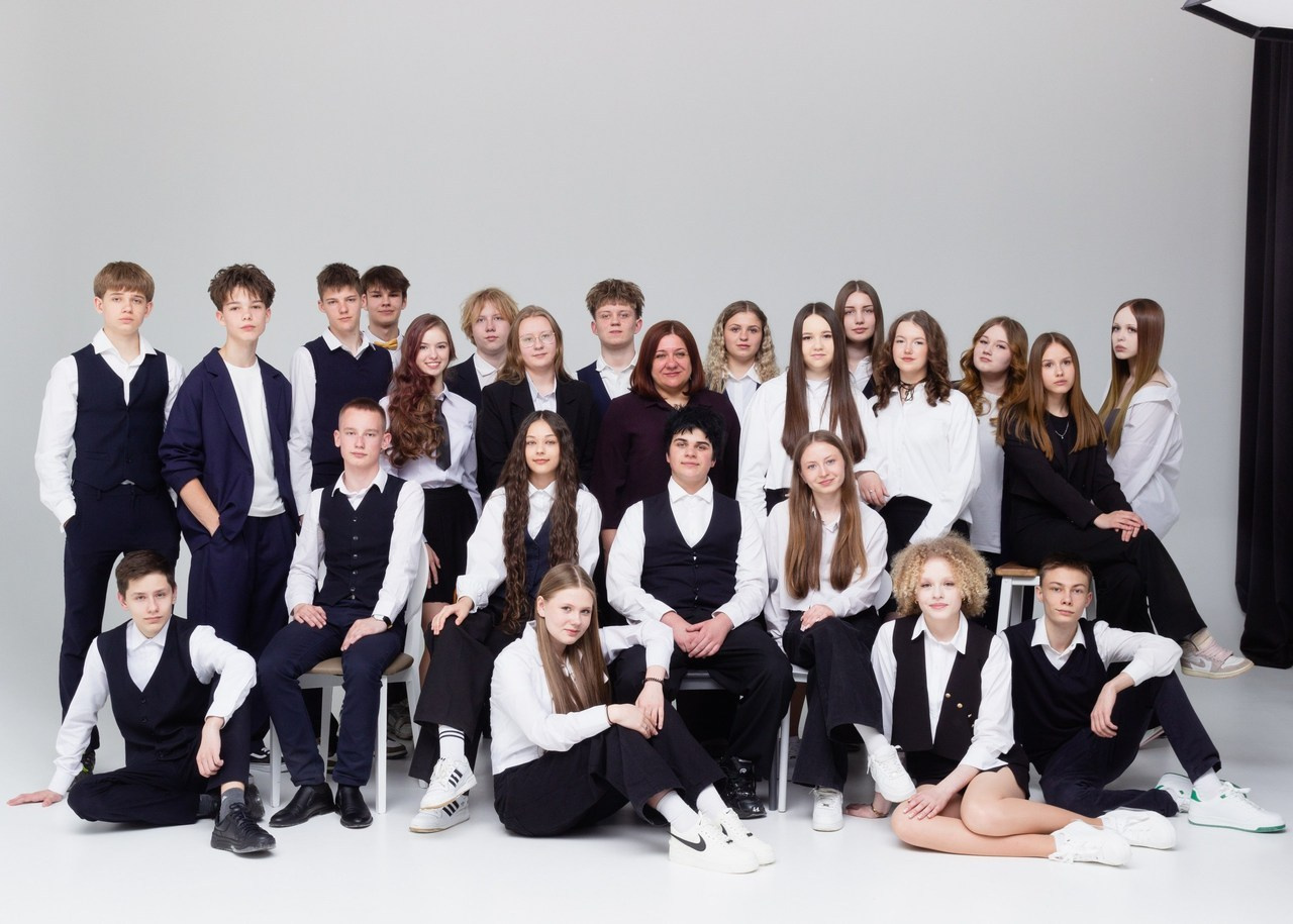 Отзывы. Выпускные альбомы Cardsi