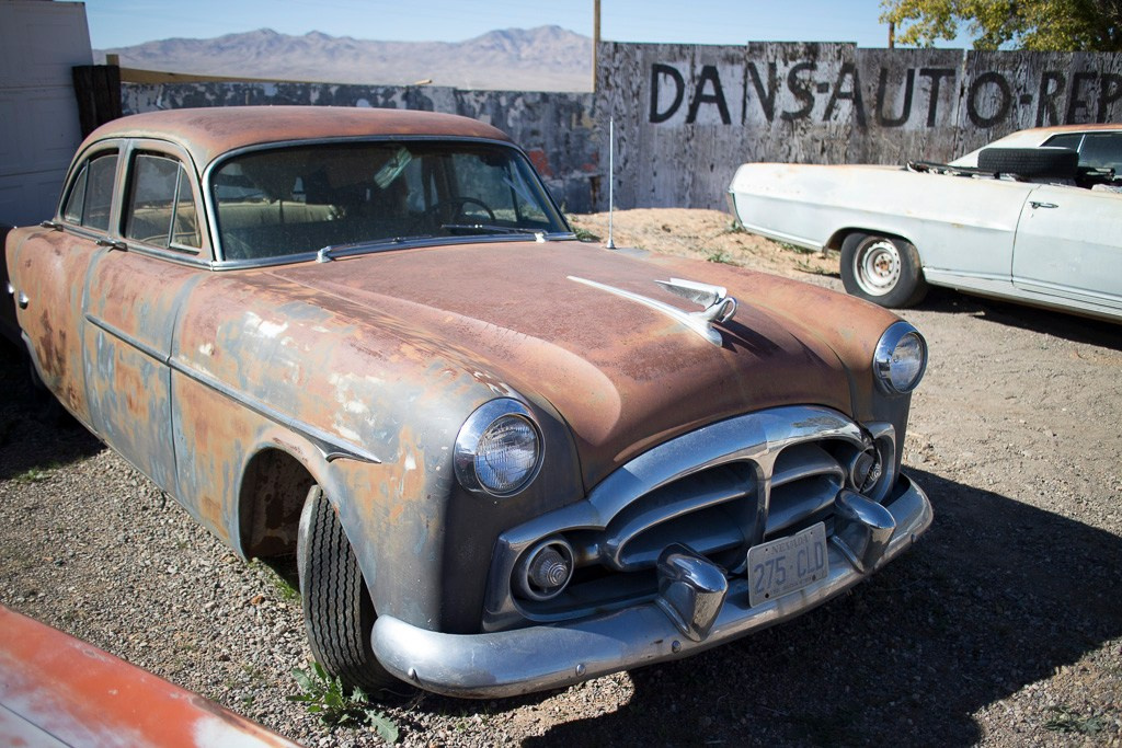 Ретро- авторазборка, США, 2013. Фотограф Василий Буланов