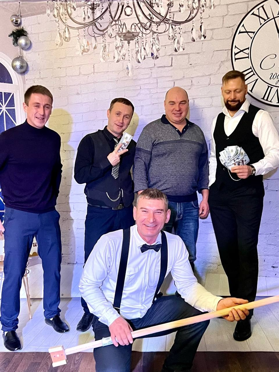 Тематические вечеринки с ведущей Мариной Гребенниковой. Организатор праздников. Ведущая Марина Гребенникова