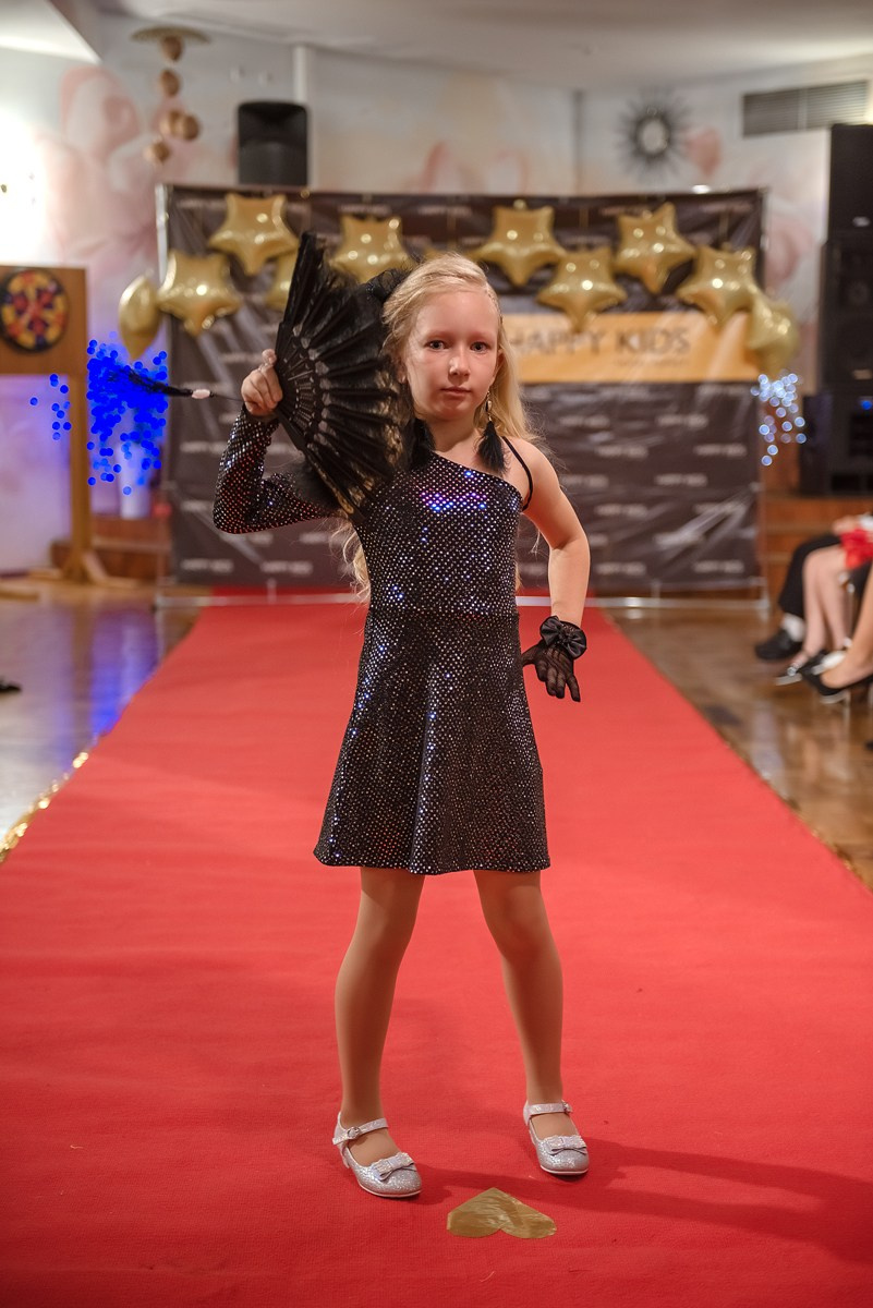 HAPPYkids дефиле санаторий Октябрьский. Семейный и коммерческий фотограф в Сочи Александр Бодунов
