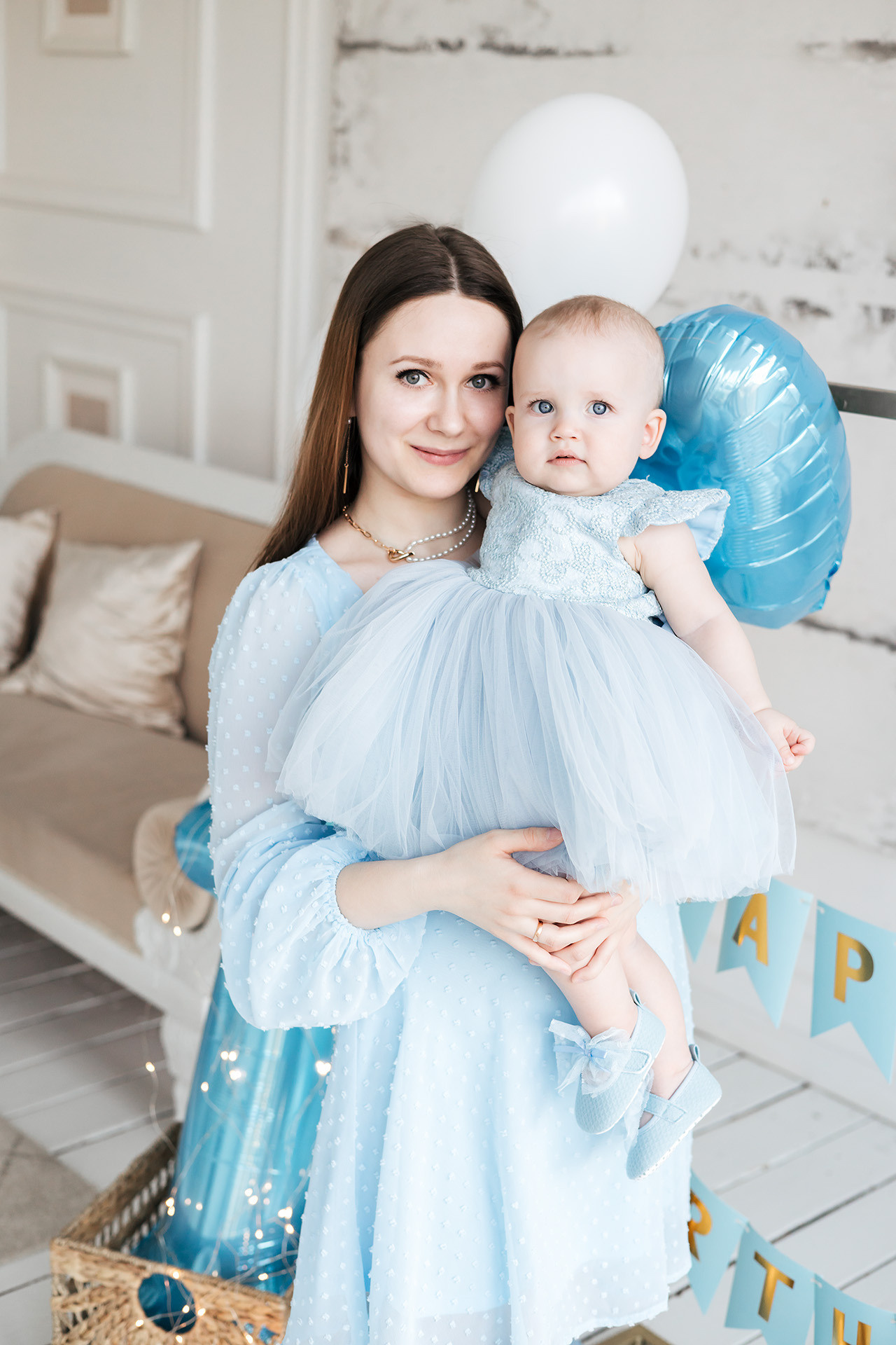 Годик Танюша. Семейный и детский фотограф в Санкт-Петербурге Авдошова Надежда