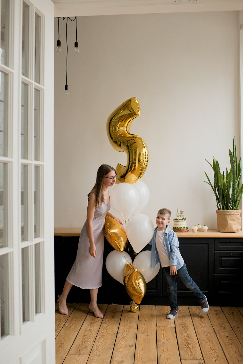 Фотосессия Дня рождения с оформлением. Фотограф в Екатеринбурге | Портреты, семейные съемки, лайфстайл