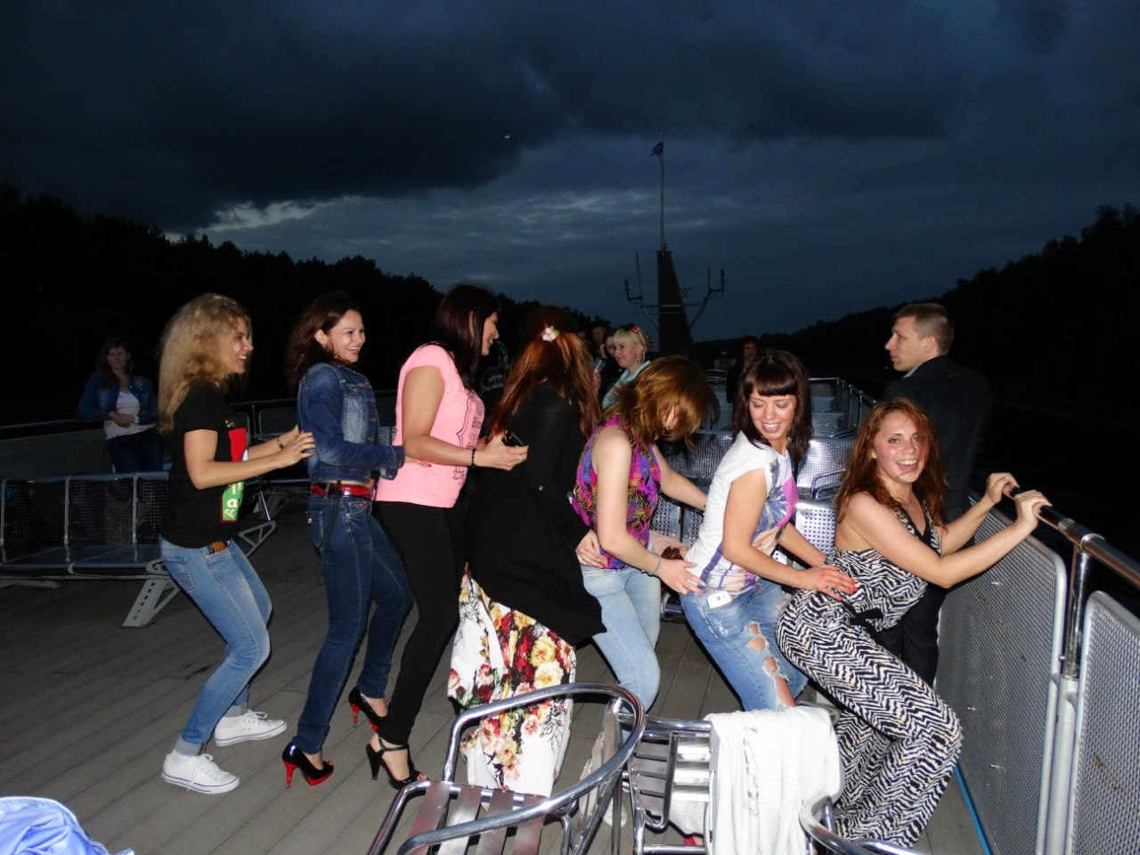 Танцы на воде | 30.05.2015. Галерея Фантим