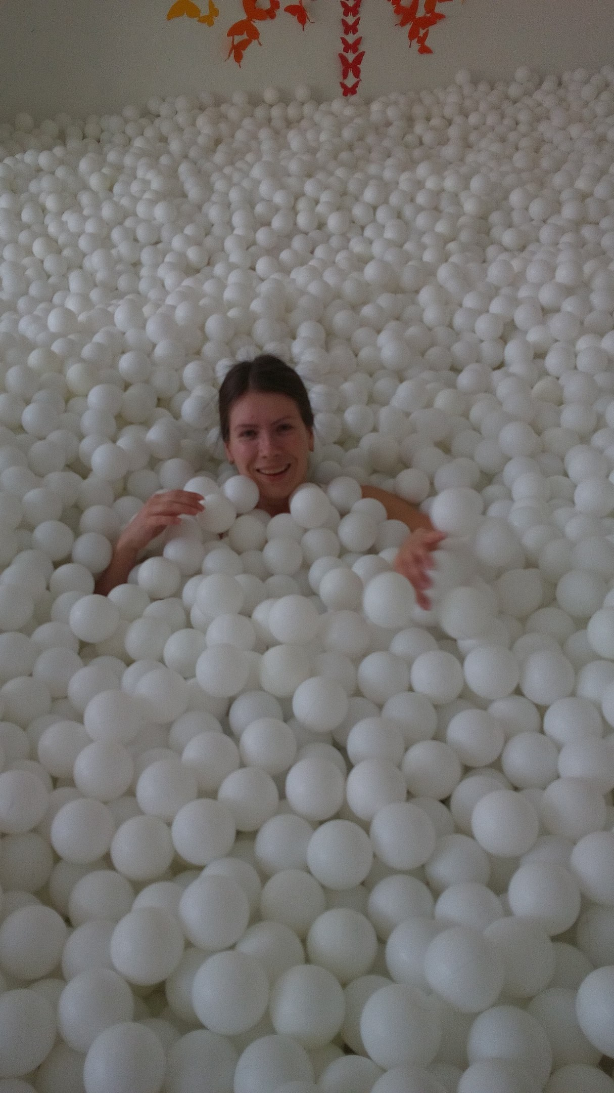 Сухой бассейн H2Ball |12.03.2017. Галерея Фантим