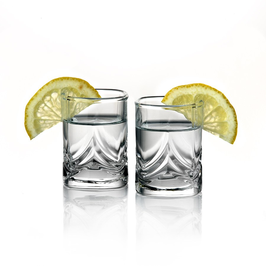 Предметка. Напитки, еда. Фотограф Мария Кольцова