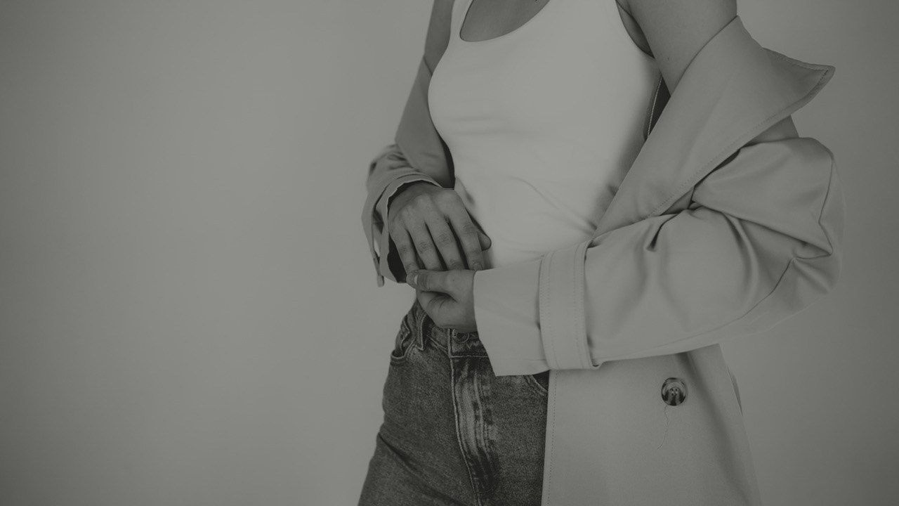 Черно-белая фотосессия на циклораме в фотостудии Новочеркасска «Рафинад». Свадебный фотограф в Ростове-на-Дону. Таинство Крещения и Венчания, семейные фотосессии. Алёна Чёботова