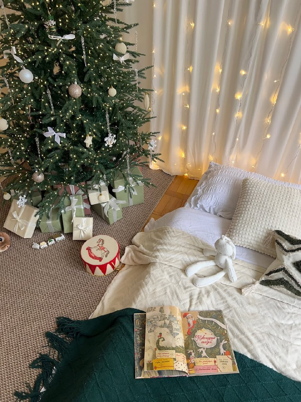 Фотостудия «Эстетика» зал Ларк. Свадебный фотограф в Ростове Александра Груздева