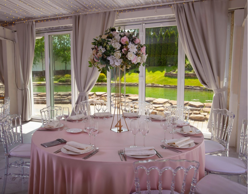 Площадка № 2-8. Свадебный организатор Москва