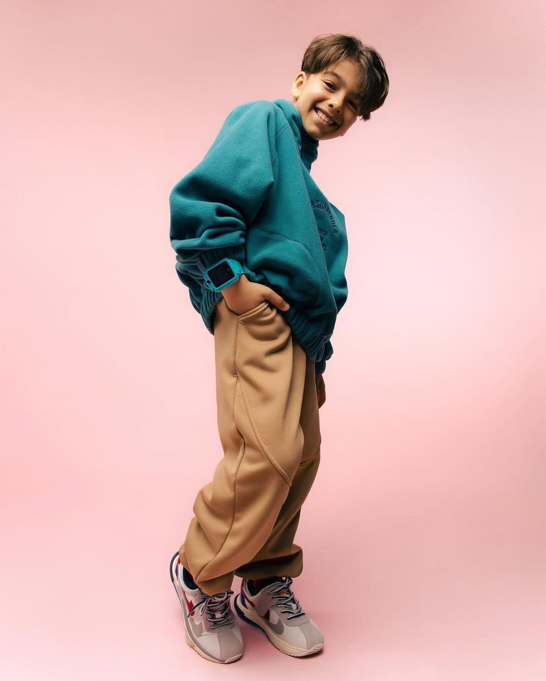 Съемка для детских смарт часов Prolike. Фотограф в Санкт-Петербурге и Москве