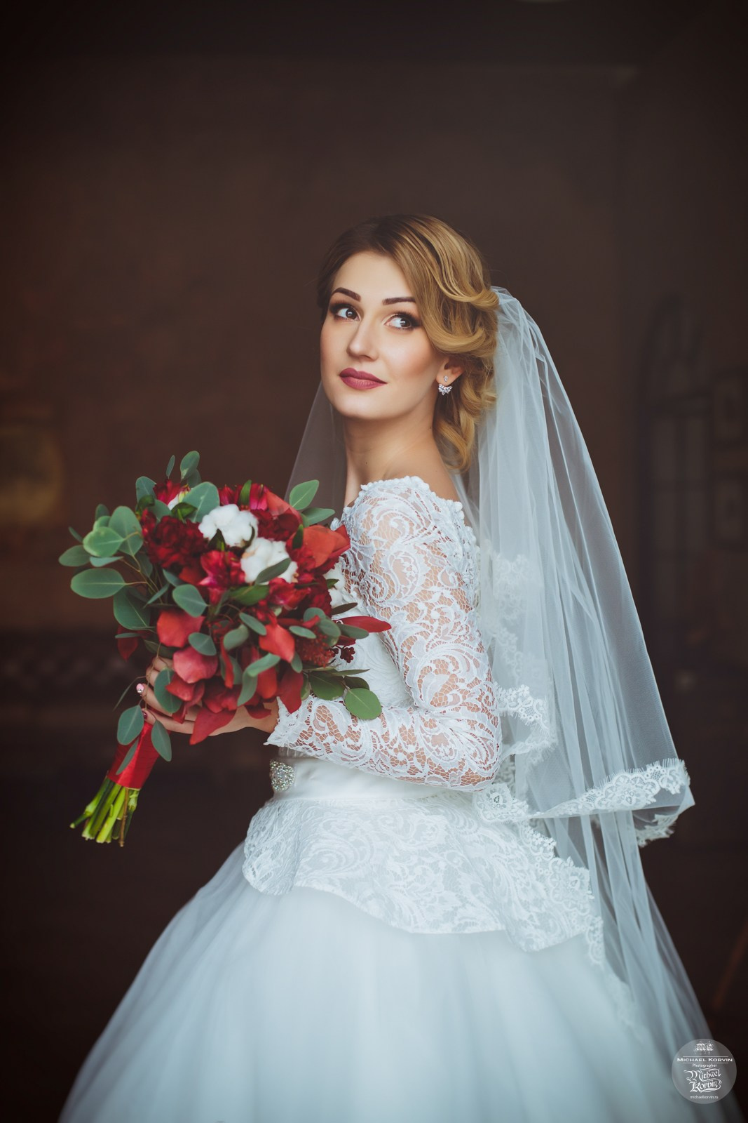 Артем & Евгения. Свадебный фотограф Орехово-Зуево Москва Майкл Корвин