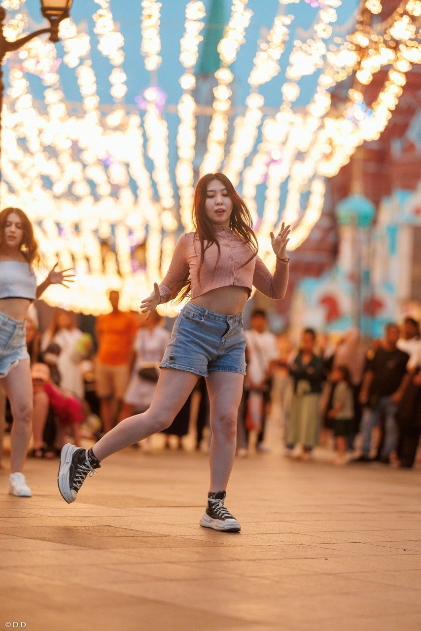 Cover dance in public'. Различные мероприятия и просто фотографии людей