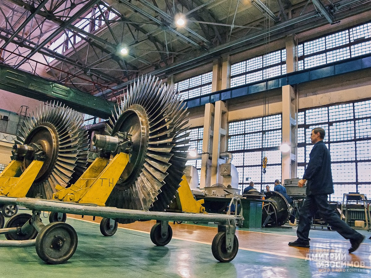 Тюменский моторный завод