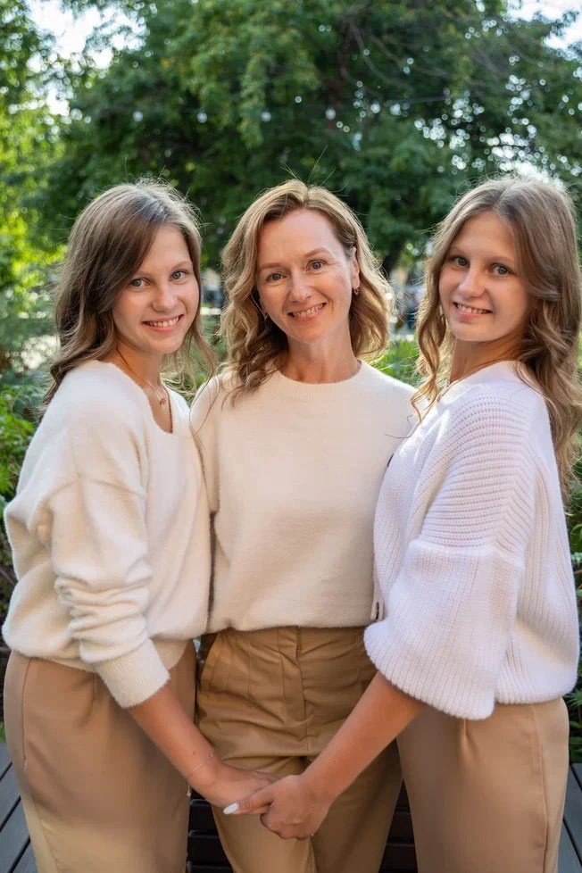 Город. Прогулка. Сайт фотографа.Приветствую Вас на своём сайте. Меня зовут Мария Васильева. Я являюсь профессиональным фотографом. Город Красноярск