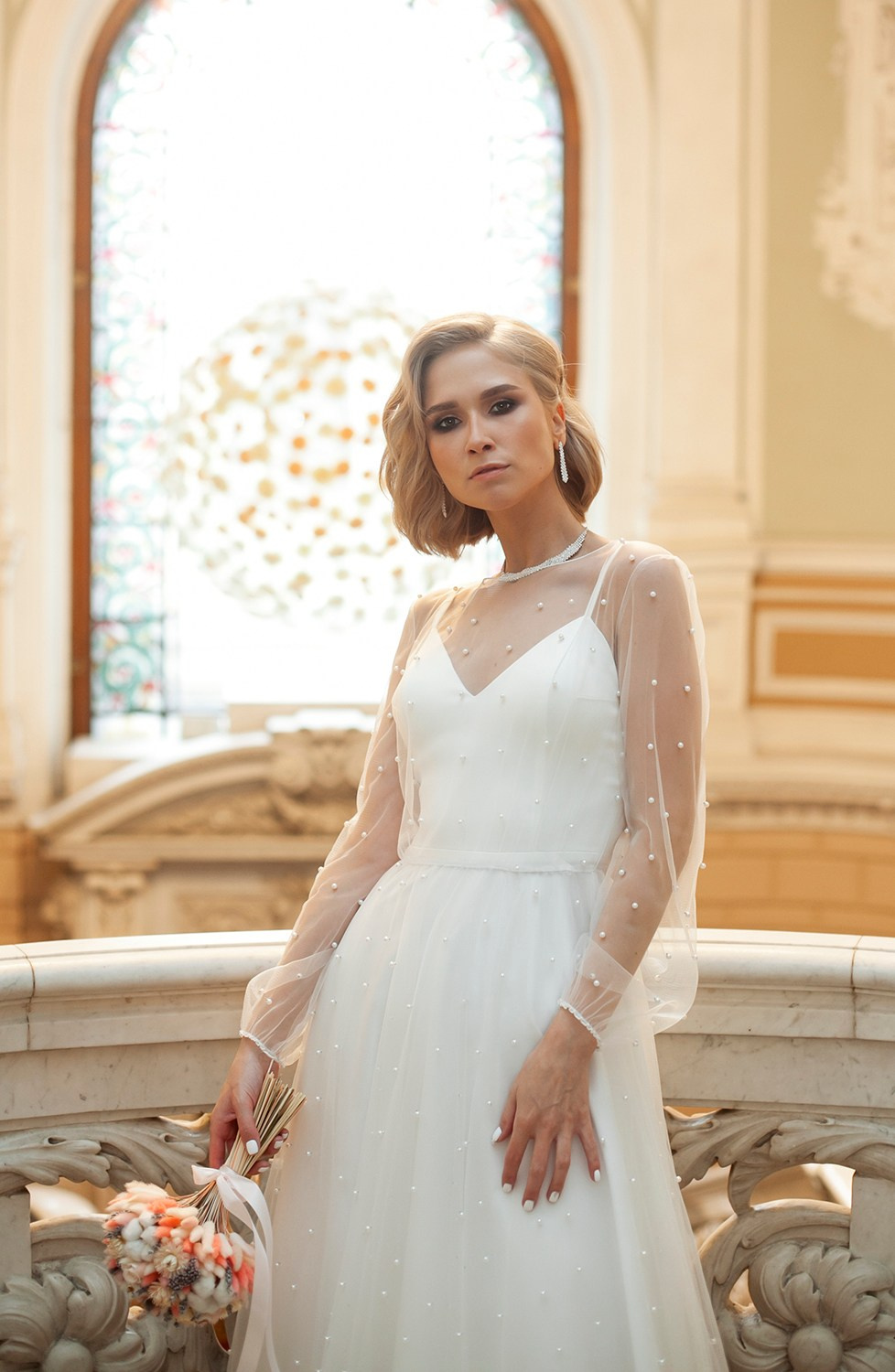 свадебное платье в спб, найти свадебный салон, букет для невесты, хороший ведущий на свадьбу, костюм для жениха, платье для невесты,  подшить свадебное платье, ателье свадебное, фотограф на свадьбу, выпуск, праздник, венчание