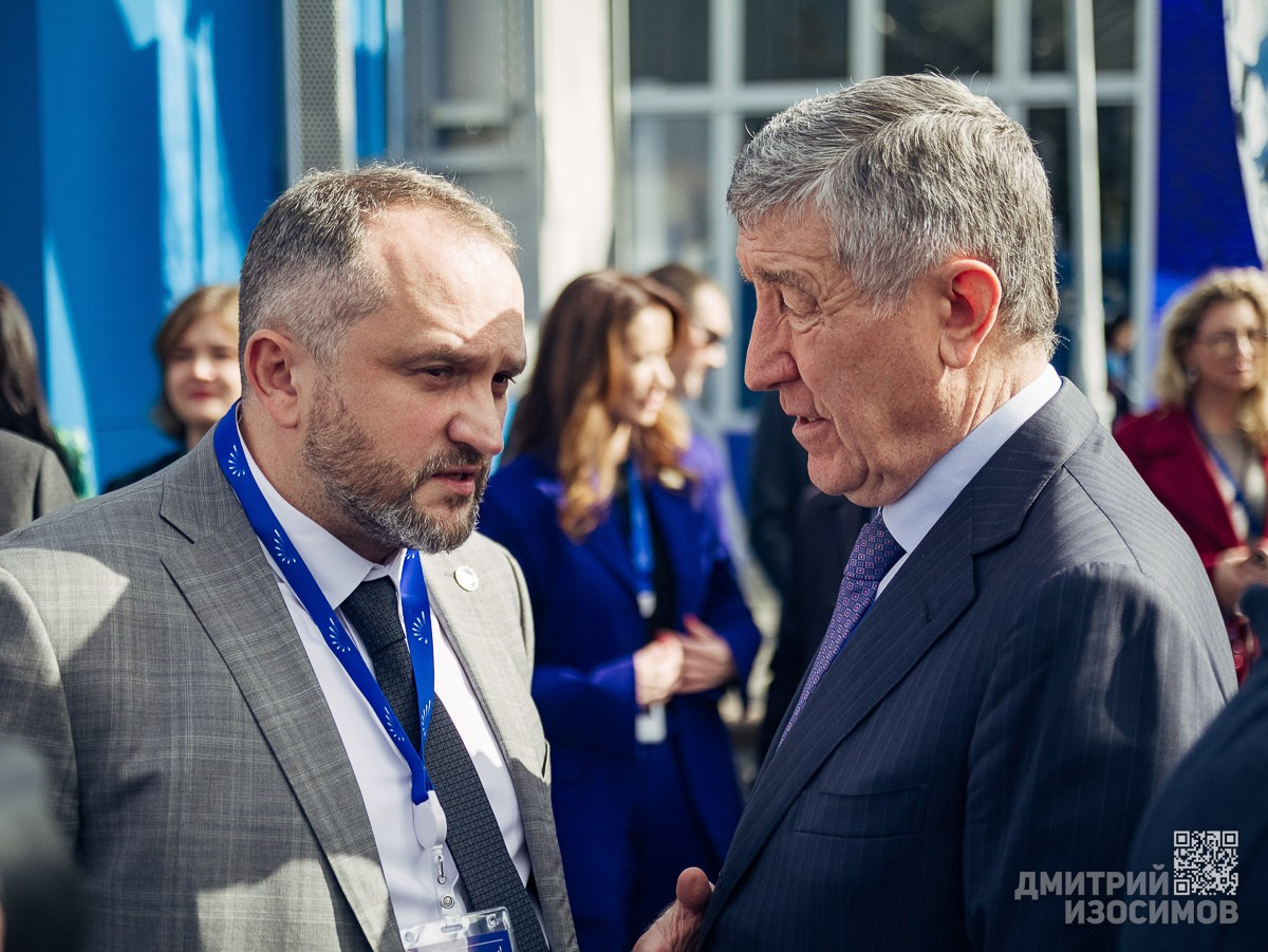 ТНФ 2026, Международный тюменский промышленно-энергетический форум. МТПЭФ, нефть и газ, производство в&nbsp;Тюмени, Газпром, бурение, добыча нефти, энергетика, репортаж, Дмитрий Изосимов
