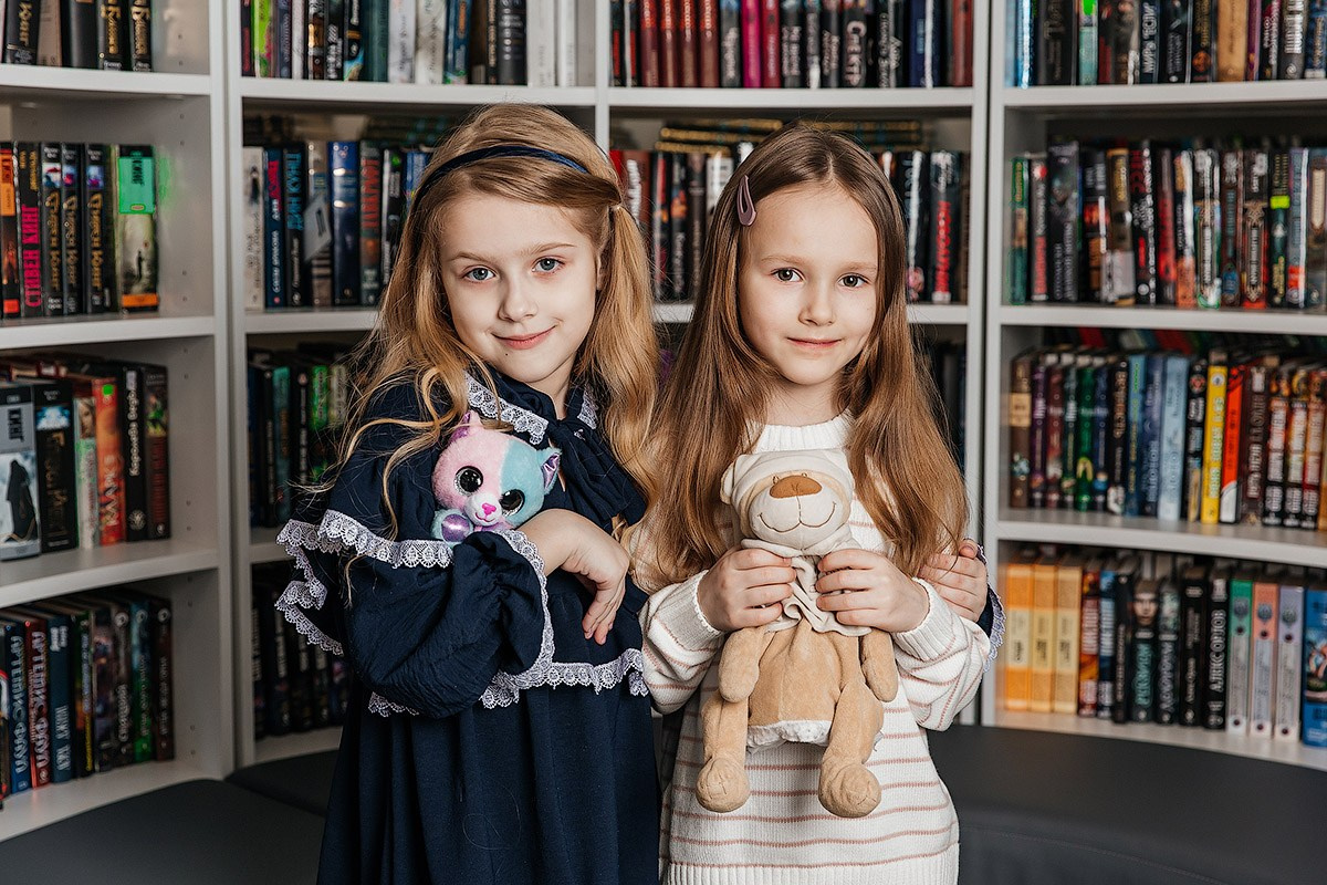 Изготовление выпускных альбомов в Москве и Московской области