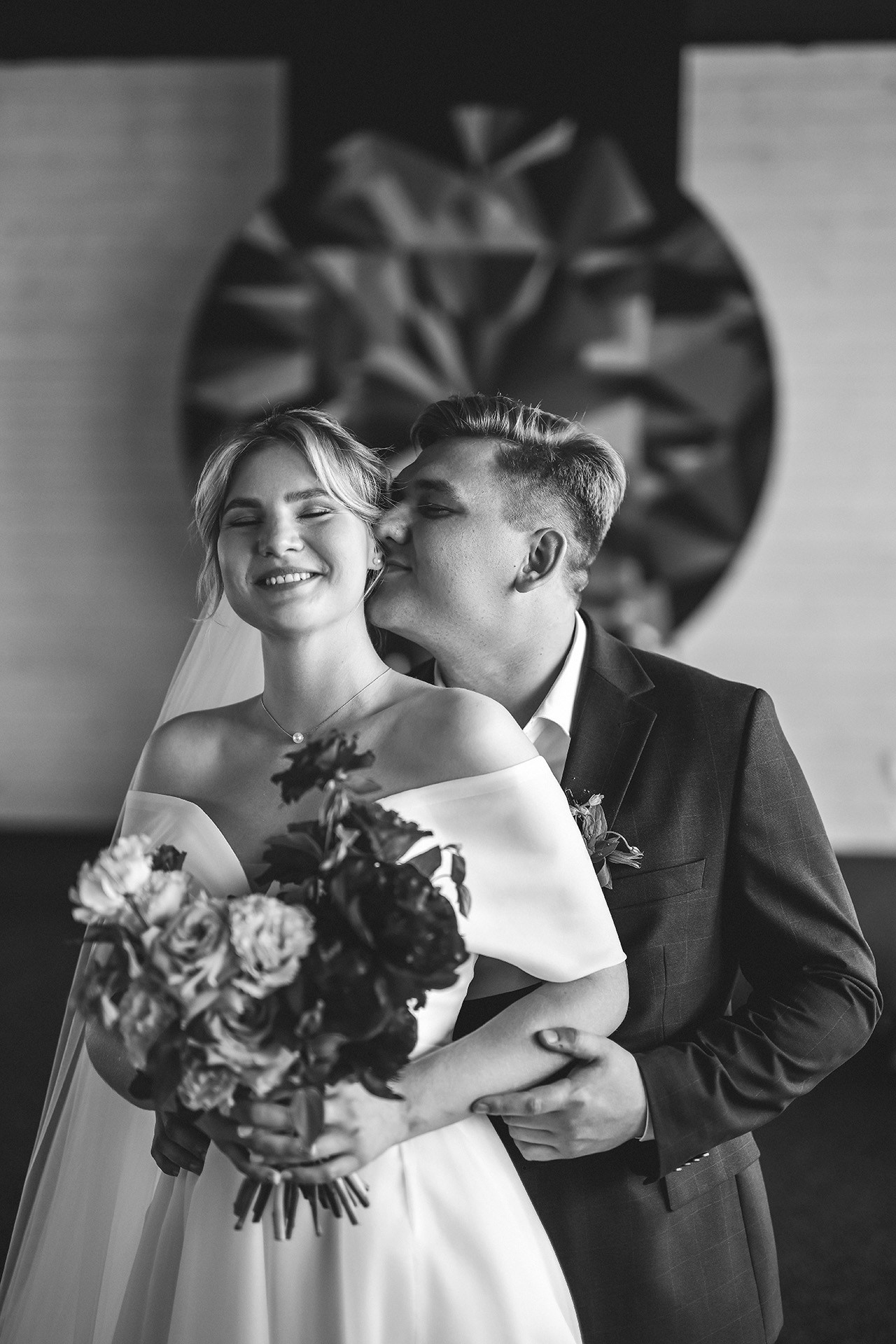 🏡 Роман и Мария — классическая свадьба в "Соснах" | Элегантные фото в доме событий под Красноярском. 📸 Свадебный и семейный фотограф в Красноярске Тихомиров Евгений | 17 лет опыта | 800+ свадеб