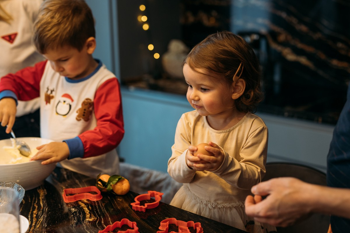 ПЕРВЫЕ ПЕЧЕНЬКИ. Фотограф Наташа Румянцева