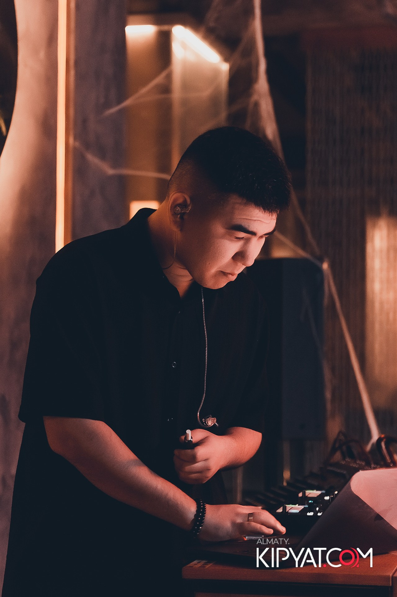 ROTANA GRILL LOUNGE. КИПЯТКОМ АЛМАТЫ!