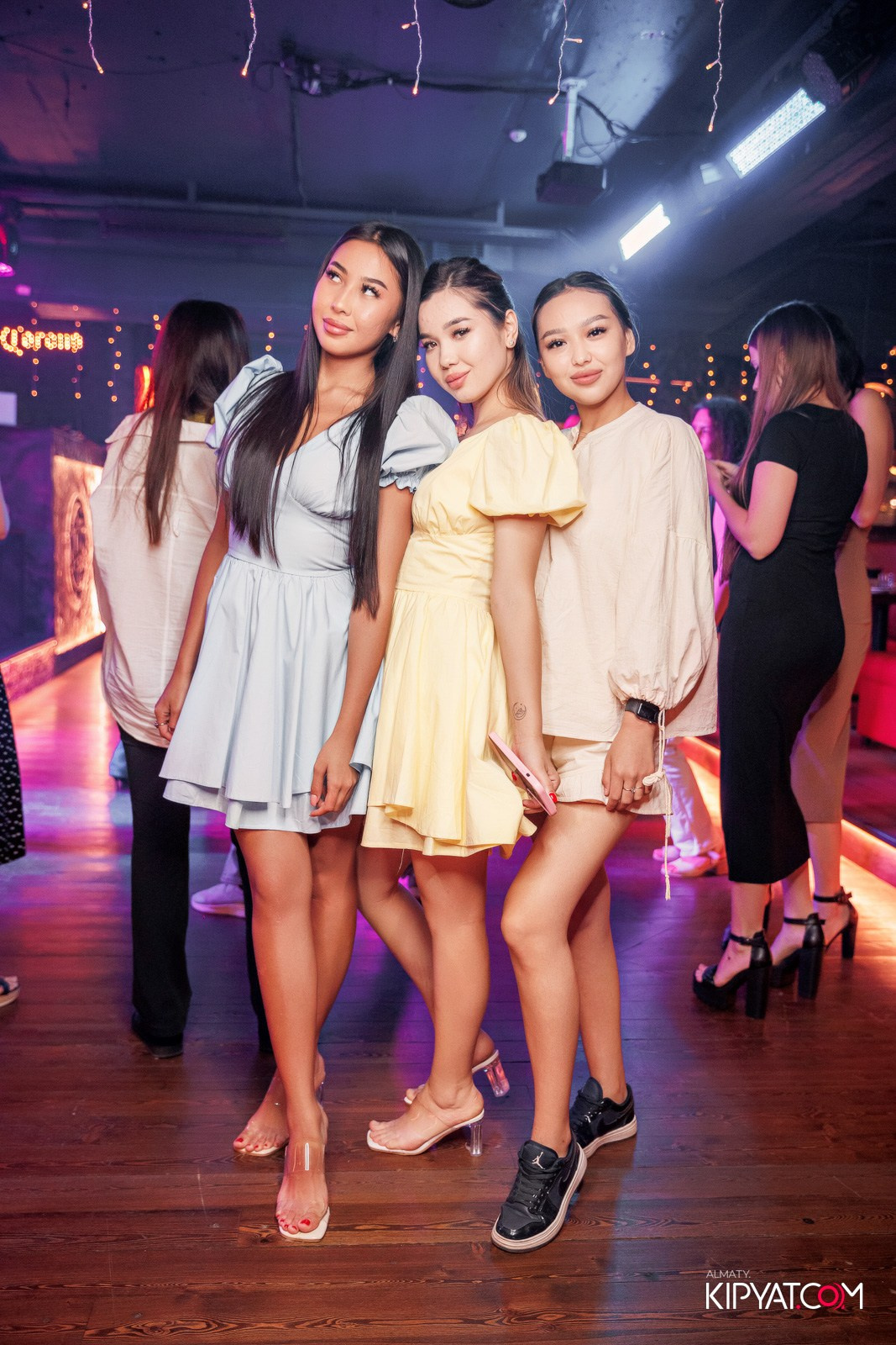 СУББОТА В MUNCHEN PUB. КИПЯТКОМ АЛМАТЫ!