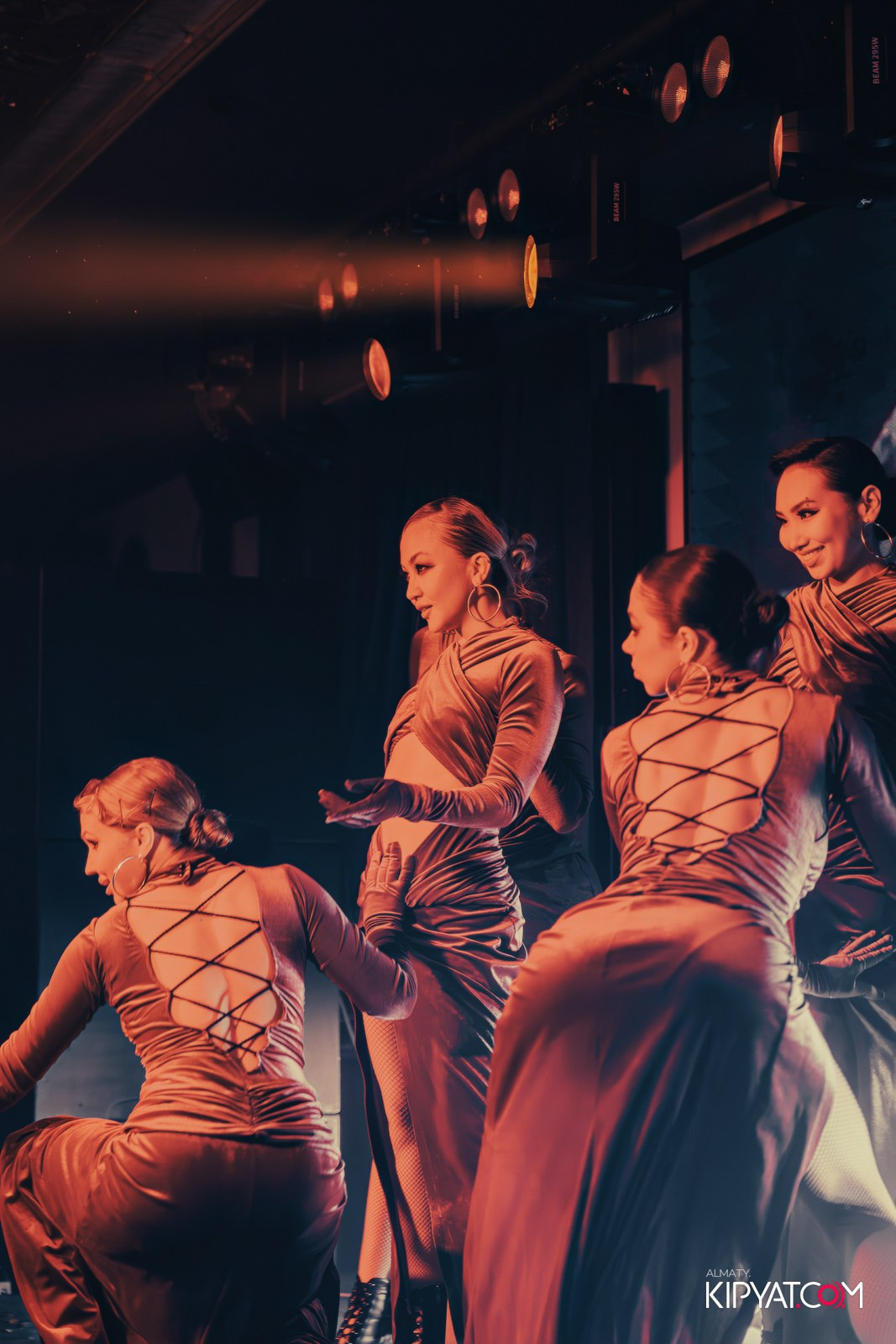 PATRIKI RESTAURANT. КИПЯТКОМ АЛМАТЫ!