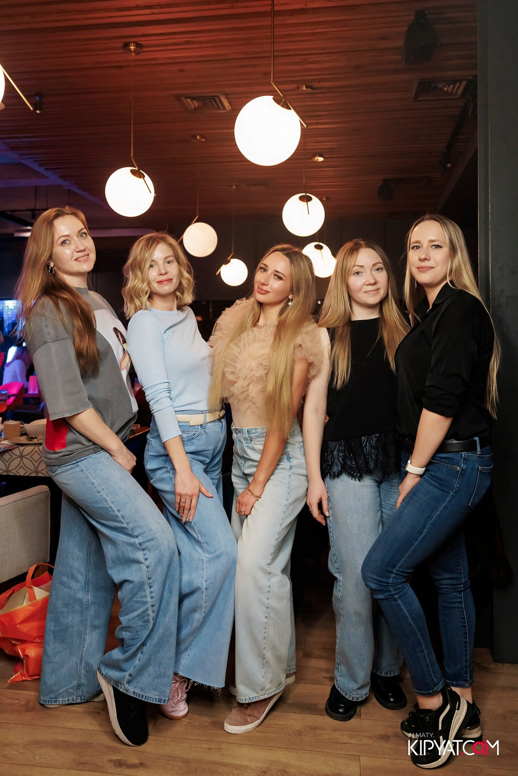 МУЗЫКАЛЬНОЕ ЛОТО В CAVIAR. КИПЯТКОМ АЛМАТЫ! Фотосъемка мероприятий в Алматы