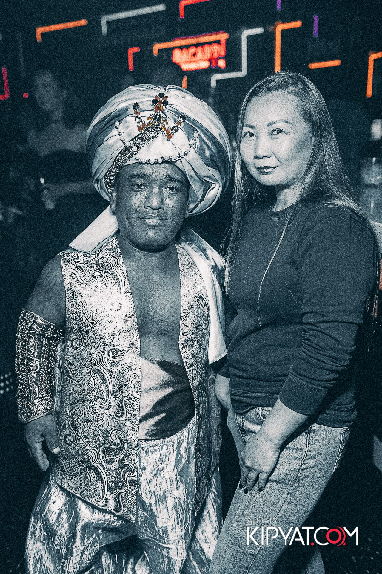 SANTA BARBARA — ВЫСТУПЛЕНИЕ ГРУППЫ REFLEX. КИПЯТКОМ АЛМАТЫ!