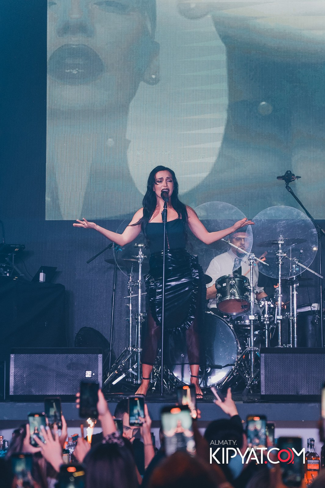 SANTA BARBARA — ВЫСТУПЛЕНИЕ ОЛЬГИ СЕРЯБКИНОЙ. КИПЯТКОМ АЛМАТЫ!